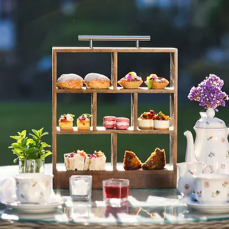 Casa Velha Do Palheiro Relais & Chateaux 5*